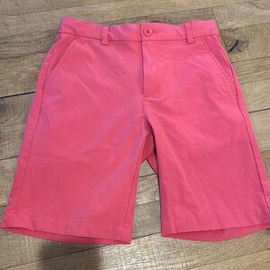 Vineyard vines performance shorts Pink color
Size 12 boys